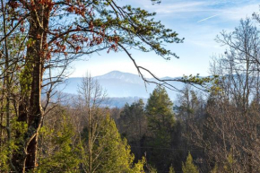 Trail's End by Stony Brook Cabins